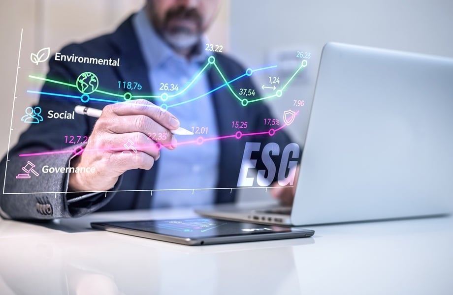 4-2-2. 數位行銷健檢_shutterstock_2679234971